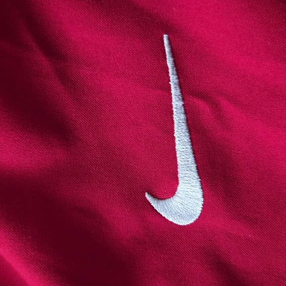 Nike Vodafone Manchester United Football Jersey Red & Black - Picture 4 of 10